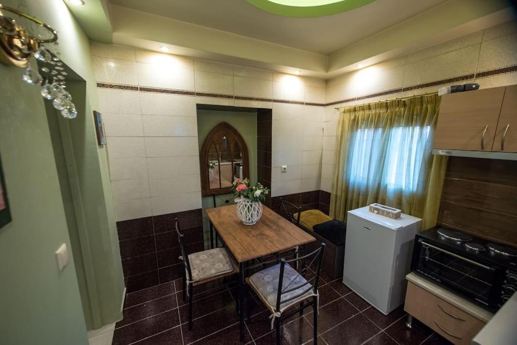 Bougainvillea House 1 卡拉马塔 外观 照片