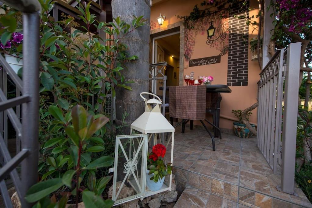 Bougainvillea House 1 卡拉马塔 外观 照片